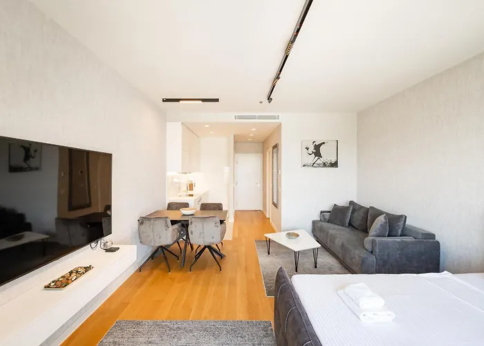 West Tower Luxury * 贝尔格莱德